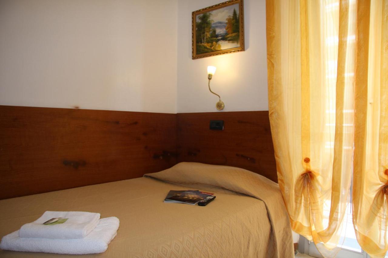 Hotel Adelchi Milan Extérieur photo